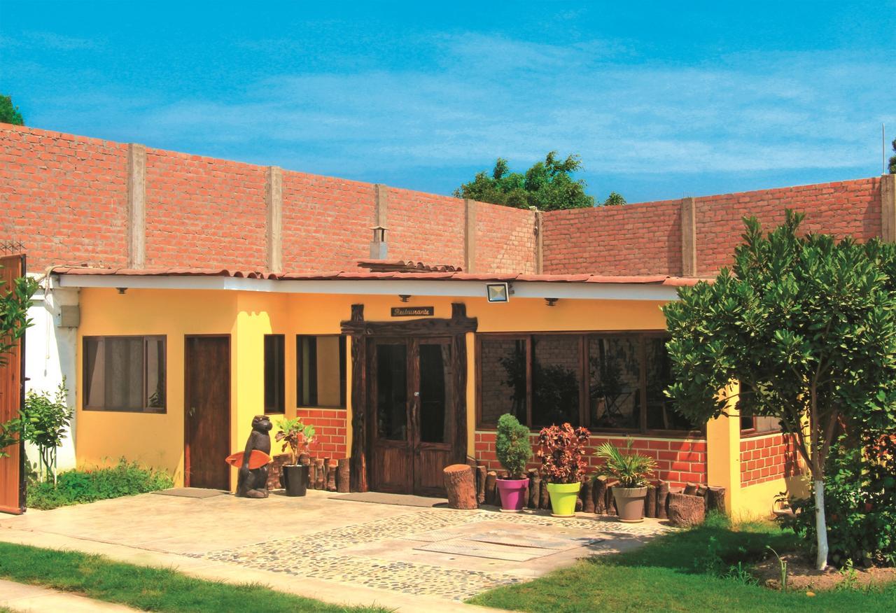 Hotel Villa Kitzia Huacho Exterior foto