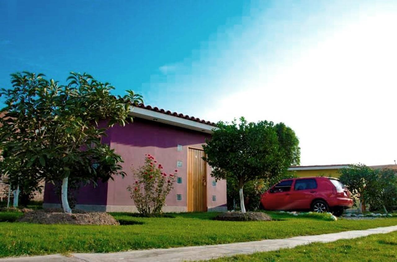 Hotel Villa Kitzia Huacho Exterior foto